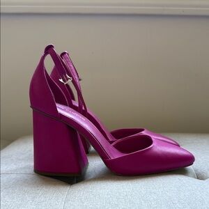 Vince Camuto Elegant Magenta Block Heel Pumps
